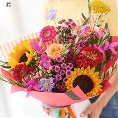 Large Summer Trending Hand-tied
